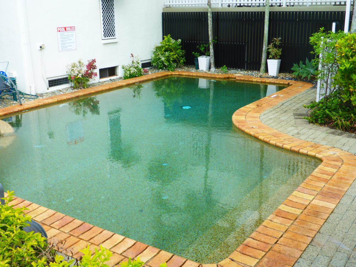 Inner City Value Cairns Exterior photo